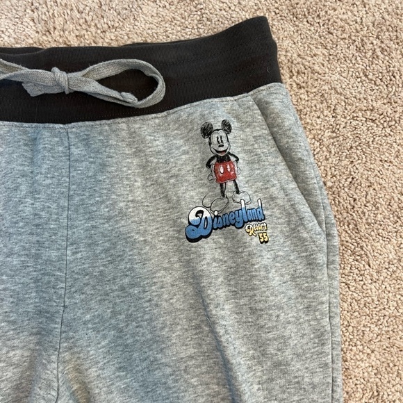 𝅺disney Parks Women’s Gray Mickey Joggers Size Large - Picture 3 of 8